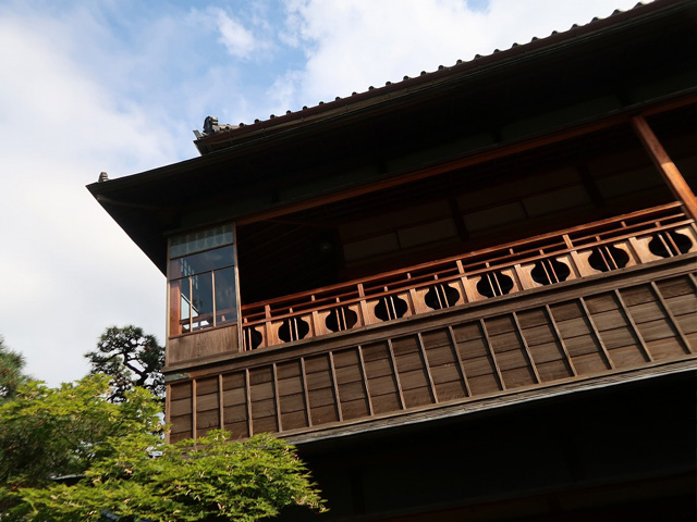 建物二階部分