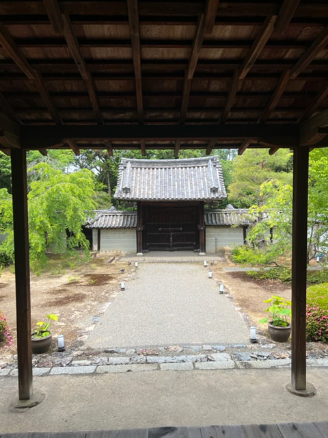 勅使門