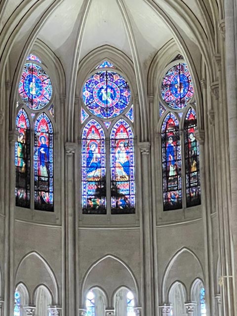 内部アーチ風景